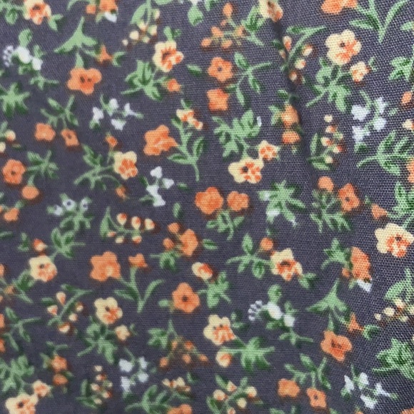 Shirts - Picture 2 of 6
